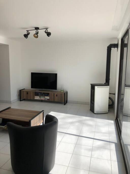 פיג'אק Chez Sophie Et Gege. Maison De Ville, Deux Chambres, De Plain-Pied מראה חיצוני תמונה